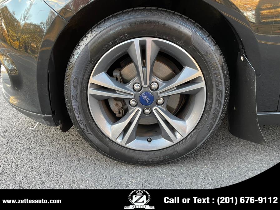 Used Ford Focus 5dr HB SE 2014 | Zettes Auto Mall. Jersey City, New Jersey Used Ford Focus 5dr HB SE 2014 | Zettes Auto Mall. Jersey City, New Jersey