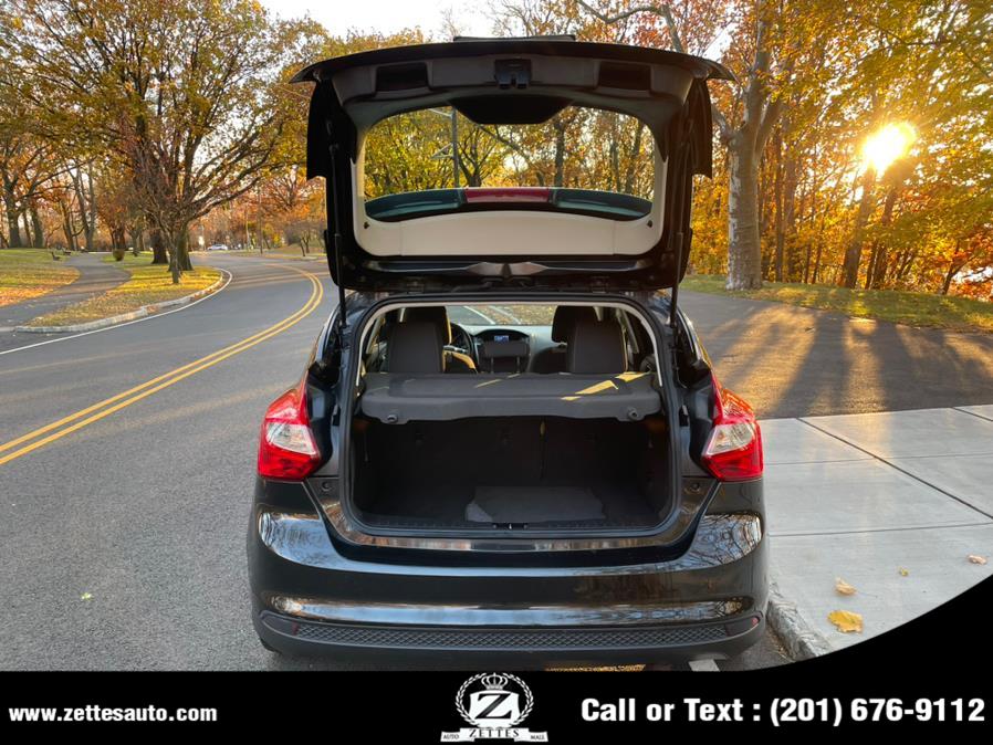 Used Ford Focus 5dr HB SE 2014 | Zettes Auto Mall. Jersey City, New Jersey Used Ford Focus 5dr HB SE 2014 | Zettes Auto Mall. Jersey City, New Jersey