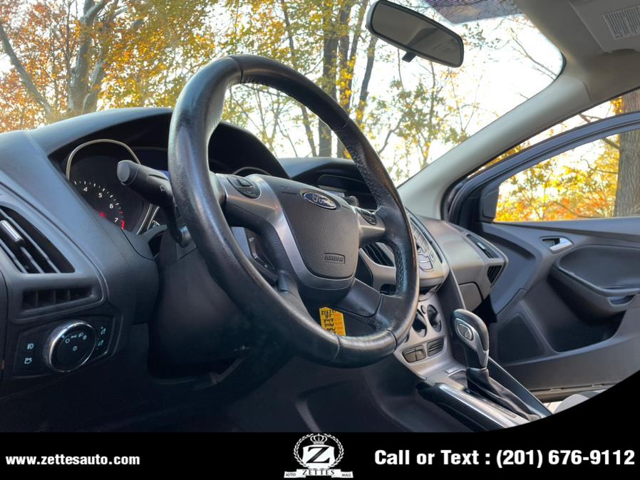 Used Ford Focus 5dr HB SE 2014 | Zettes Auto Mall. Jersey City, New Jersey Used Ford Focus 5dr HB SE 2014 | Zettes Auto Mall. Jersey City, New Jersey