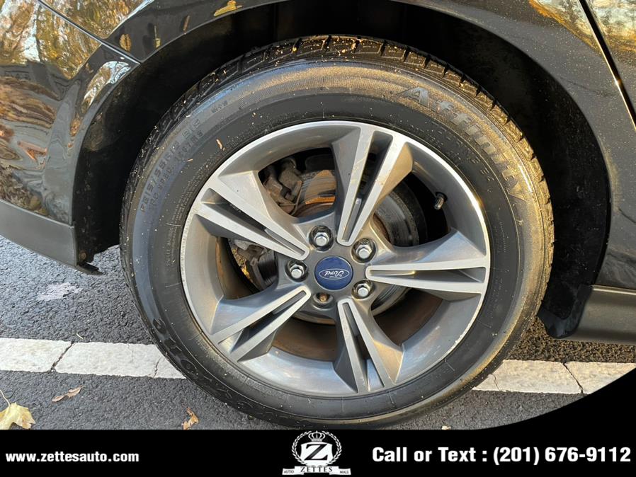 Used Ford Focus 5dr HB SE 2014 | Zettes Auto Mall. Jersey City, New Jersey Used Ford Focus 5dr HB SE 2014 | Zettes Auto Mall. Jersey City, New Jersey
