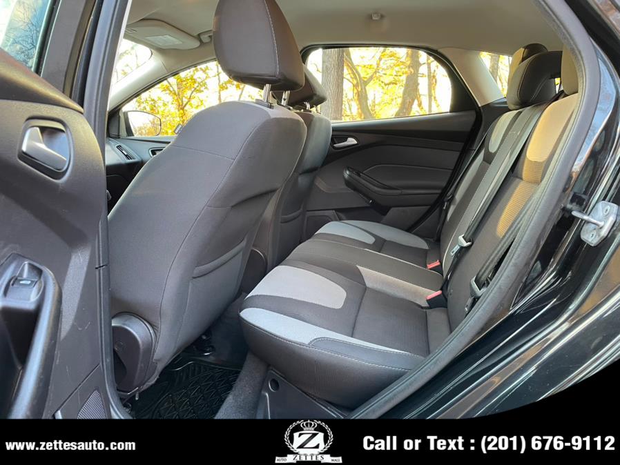 Used Ford Focus 5dr HB SE 2014 | Zettes Auto Mall. Jersey City, New Jersey Used Ford Focus 5dr HB SE 2014 | Zettes Auto Mall. Jersey City, New Jersey