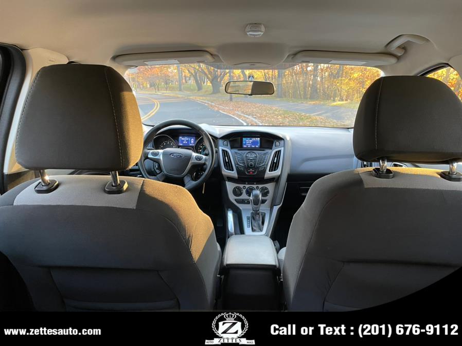 Used Ford Focus 5dr HB SE 2014 | Zettes Auto Mall. Jersey City, New Jersey Used Ford Focus 5dr HB SE 2014 | Zettes Auto Mall. Jersey City, New Jersey