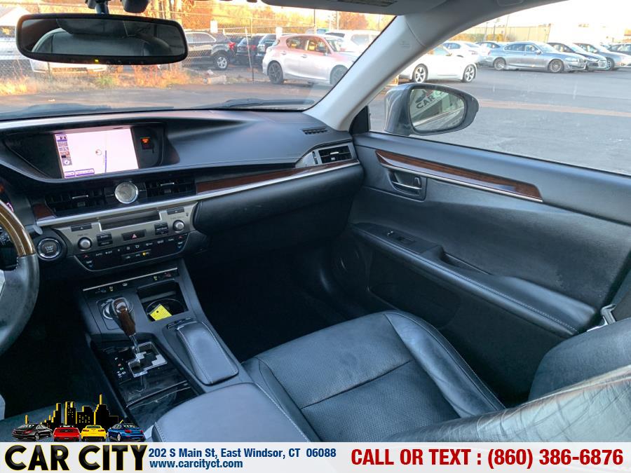 2013 Lexus ES 350 4dr Sdn, available for sale in East Windsor, Connecticut | Car City LLC. East Windsor, Connecticut 2013 Lexus ES 350 4dr Sdn, available for sale in East Windsor, Connecticut | Car City LLC. East Windsor, Connecticut