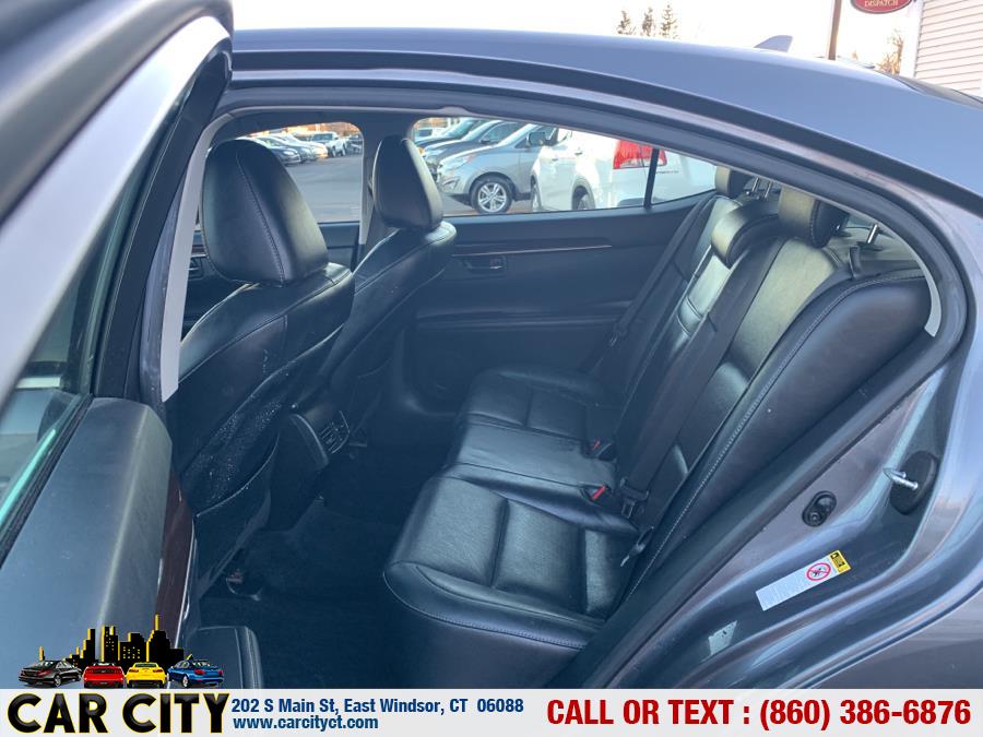 2013 Lexus ES 350 4dr Sdn, available for sale in East Windsor, Connecticut | Car City LLC. East Windsor, Connecticut 2013 Lexus ES 350 4dr Sdn, available for sale in East Windsor, Connecticut | Car City LLC. East Windsor, Connecticut