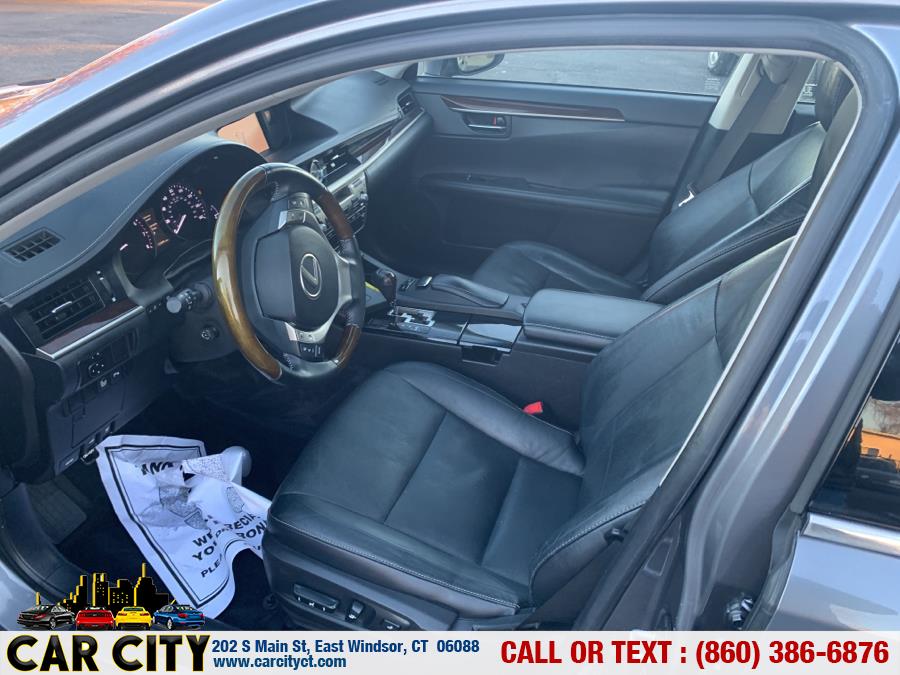 2013 Lexus ES 350 4dr Sdn, available for sale in East Windsor, Connecticut | Car City LLC. East Windsor, Connecticut 2013 Lexus ES 350 4dr Sdn, available for sale in East Windsor, Connecticut | Car City LLC. East Windsor, Connecticut