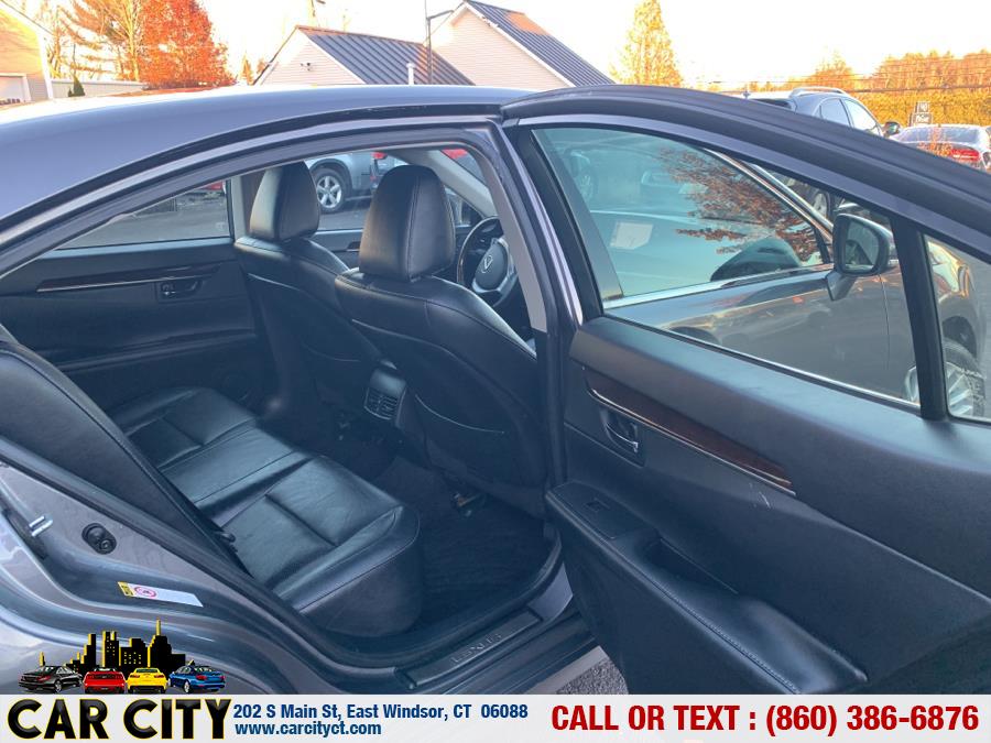 2013 Lexus ES 350 4dr Sdn, available for sale in East Windsor, Connecticut | Car City LLC. East Windsor, Connecticut 2013 Lexus ES 350 4dr Sdn, available for sale in East Windsor, Connecticut | Car City LLC. East Windsor, Connecticut