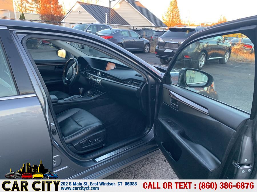 2013 Lexus ES 350 4dr Sdn, available for sale in East Windsor, Connecticut | Car City LLC. East Windsor, Connecticut 2013 Lexus ES 350 4dr Sdn, available for sale in East Windsor, Connecticut | Car City LLC. East Windsor, Connecticut