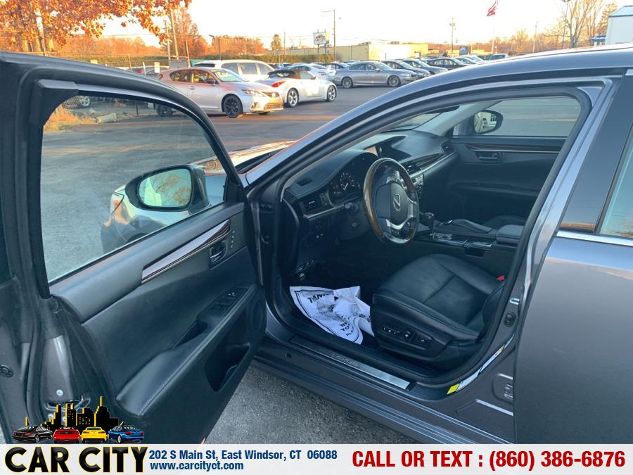 2013 Lexus ES 350 4dr Sdn, available for sale in East Windsor, Connecticut | Car City LLC. East Windsor, Connecticut 2013 Lexus ES 350 4dr Sdn, available for sale in East Windsor, Connecticut | Car City LLC. East Windsor, Connecticut
