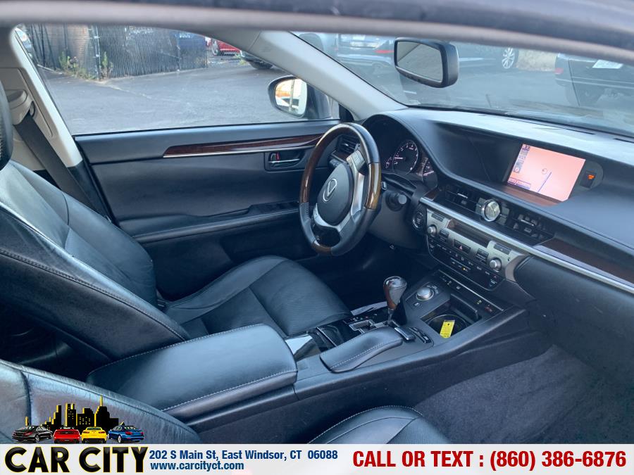 2013 Lexus ES 350 4dr Sdn, available for sale in East Windsor, Connecticut | Car City LLC. East Windsor, Connecticut 2013 Lexus ES 350 4dr Sdn, available for sale in East Windsor, Connecticut | Car City LLC. East Windsor, Connecticut