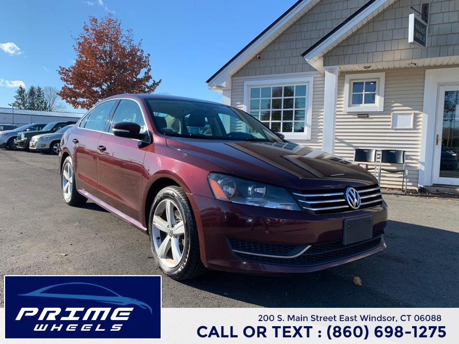 2013 Volkswagen Passat 4dr Sdn 2.5L Auto SE w/Sunroof PZEV, available for sale in East Windsor, Connecticut | Prime Wheels. East Windsor, Connecticut