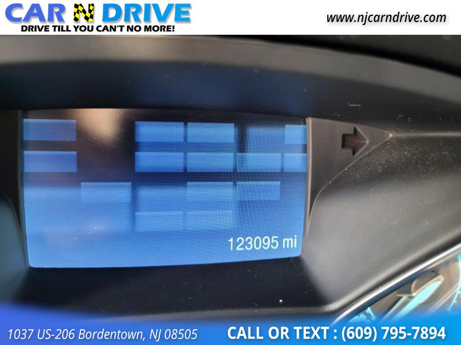 2015 Ford Escape SE 4WD, available for sale in Bordentown, New Jersey | Car N Drive. Bordentown, New Jersey 2015 Ford Escape SE 4WD, available for sale in Bordentown, New Jersey | Car N Drive. Bordentown, New Jersey
