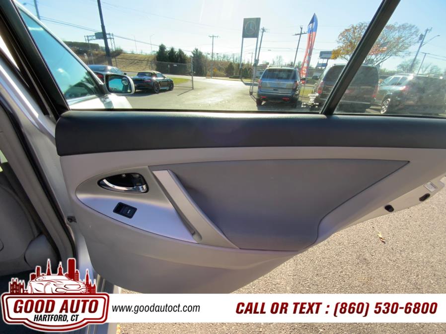 Used Toyota Camry 4dr Sdn I4 Auto SE (Natl) 2011 | Good Auto LLC. Hartford, Connecticut Used Toyota Camry 4dr Sdn I4 Auto SE (Natl) 2011 | Good Auto LLC. Hartford, Connecticut