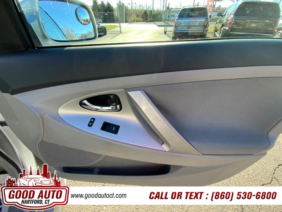 Used Toyota Camry 4dr Sdn I4 Auto SE (Natl) 2011 | Good Auto LLC. Hartford, Connecticut Used Toyota Camry 4dr Sdn I4 Auto SE (Natl) 2011 | Good Auto LLC. Hartford, Connecticut