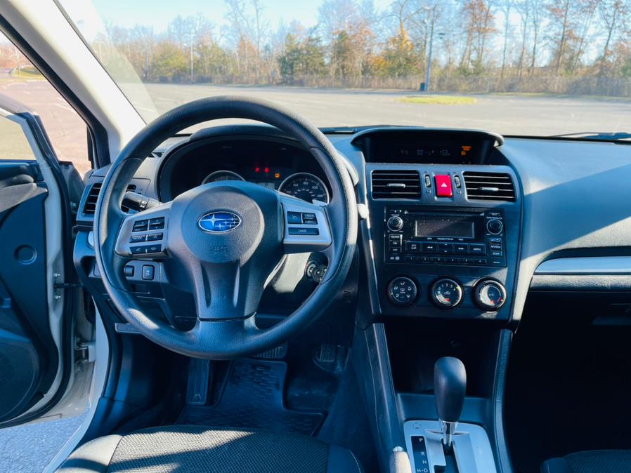 Used Subaru XV Crosstrek 5dr Auto 2.0i Premium 2014 | Supreme Automotive. New Britain, Connecticut Used Subaru XV Crosstrek 5dr Auto 2.0i Premium 2014 | Supreme Automotive. New Britain, Connecticut