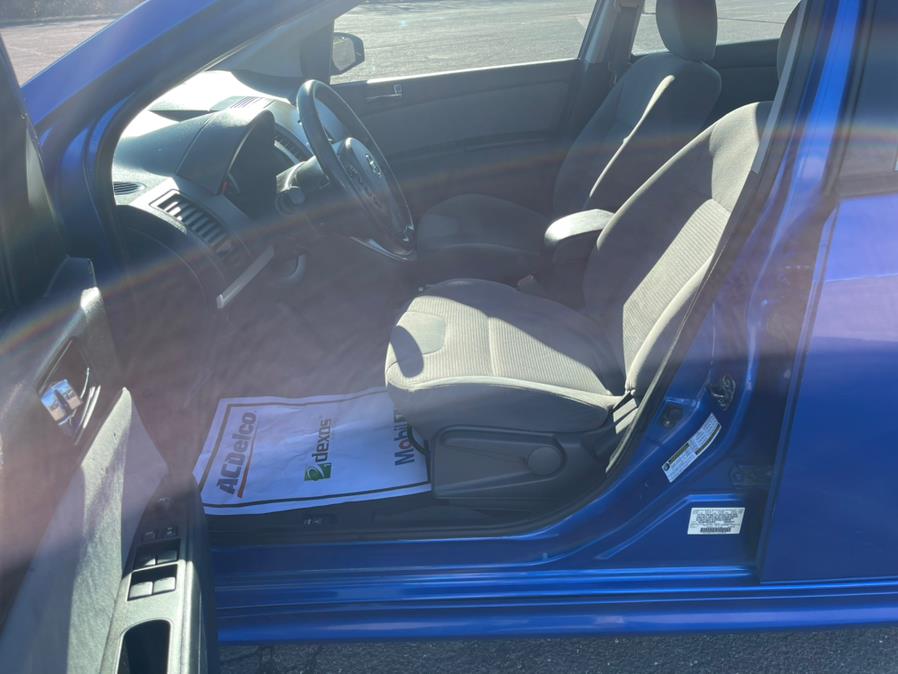 2012 Nissan Sentra 4dr Sdn I4 CVT 2.0 SR, available for sale in New Britain, Connecticut | Supreme Automotive. New Britain, Connecticut 2012 Nissan Sentra 4dr Sdn I4 CVT 2.0 SR, available for sale in New Britain, Connecticut | Supreme Automotive. New Britain, Connecticut