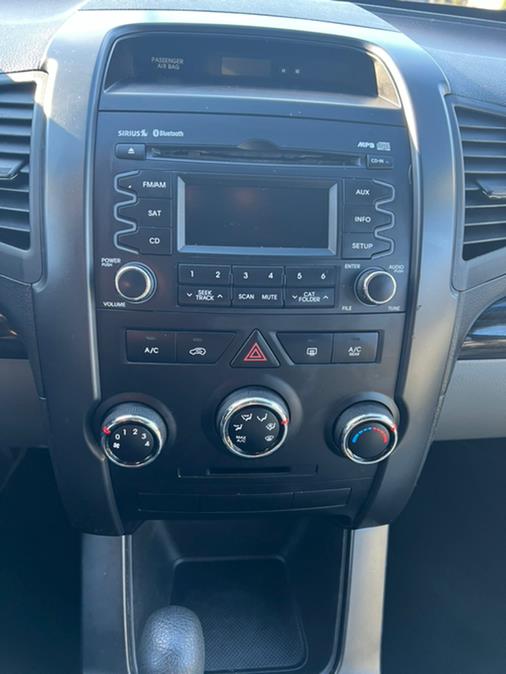 Used Kia Sorento AWD 4dr V6 LX 2011 | Main Auto of Berlin. Berlin, Connecticut Used Kia Sorento AWD 4dr V6 LX 2011 | Main Auto of Berlin. Berlin, Connecticut