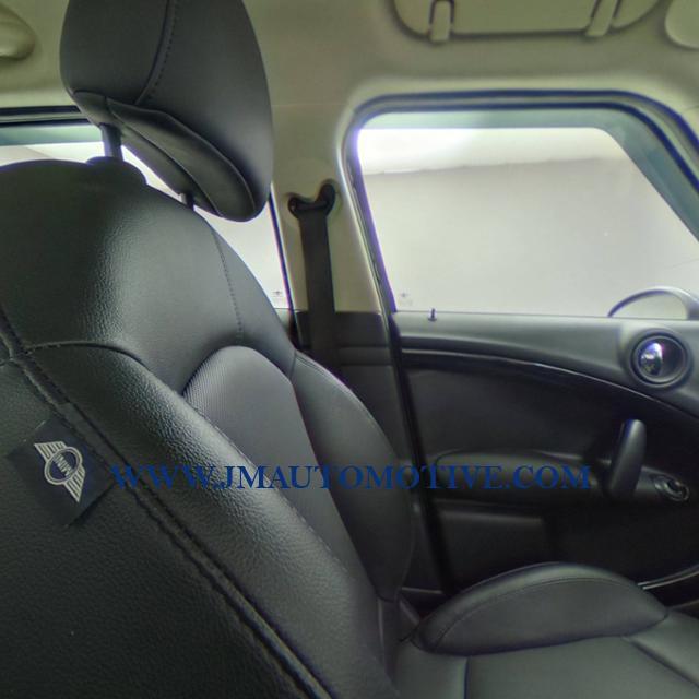 Used Mini Cooper Countryman AWD 4dr S ALL4 2012 | J&M Automotive Sls&Svc LLC. Naugatuck, Connecticut Used Mini Cooper Countryman AWD 4dr S ALL4 2012 | J&M Automotive Sls&Svc LLC. Naugatuck, Connecticut
