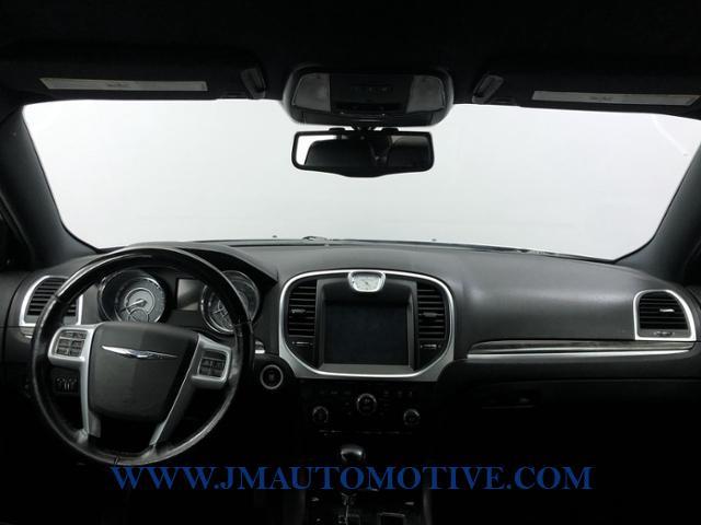 Used Chrysler 300 4dr Sdn 300C AWD 2014 | J&M Automotive Sls&Svc LLC. Naugatuck, Connecticut Used Chrysler 300 4dr Sdn 300C AWD 2014 | J&M Automotive Sls&Svc LLC. Naugatuck, Connecticut