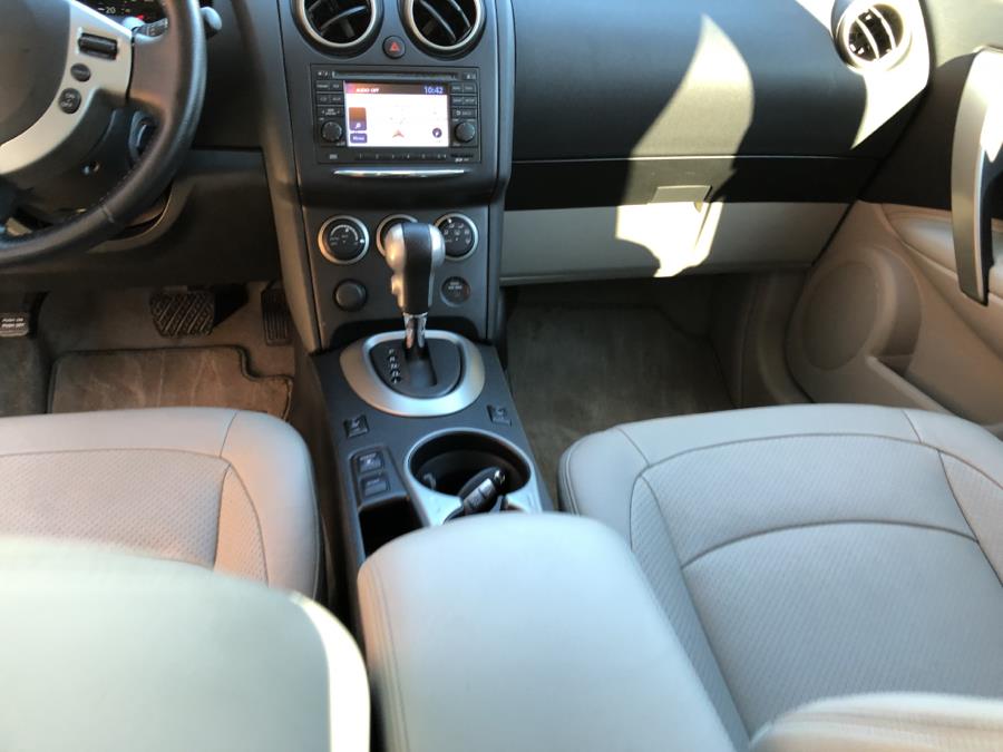 2013 Nissan Rogue AWD 4dr SL, available for sale in Waterbury, Connecticut | National Auto Brokers, Inc.. Waterbury, Connecticut 2013 Nissan Rogue AWD 4dr SL, available for sale in Waterbury, Connecticut | National Auto Brokers, Inc.. Waterbury, Connecticut