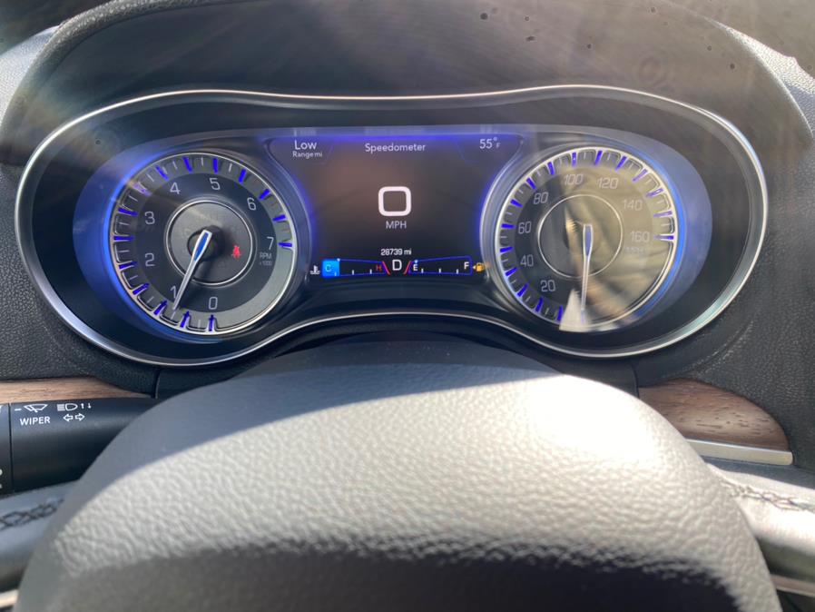 Used Chrysler 300 300C Platinum RWD 2017 | Apex Westchester Used Vehicles. White Plains, New York Used Chrysler 300 300C Platinum RWD 2017 | Apex Westchester Used Vehicles. White Plains, New York