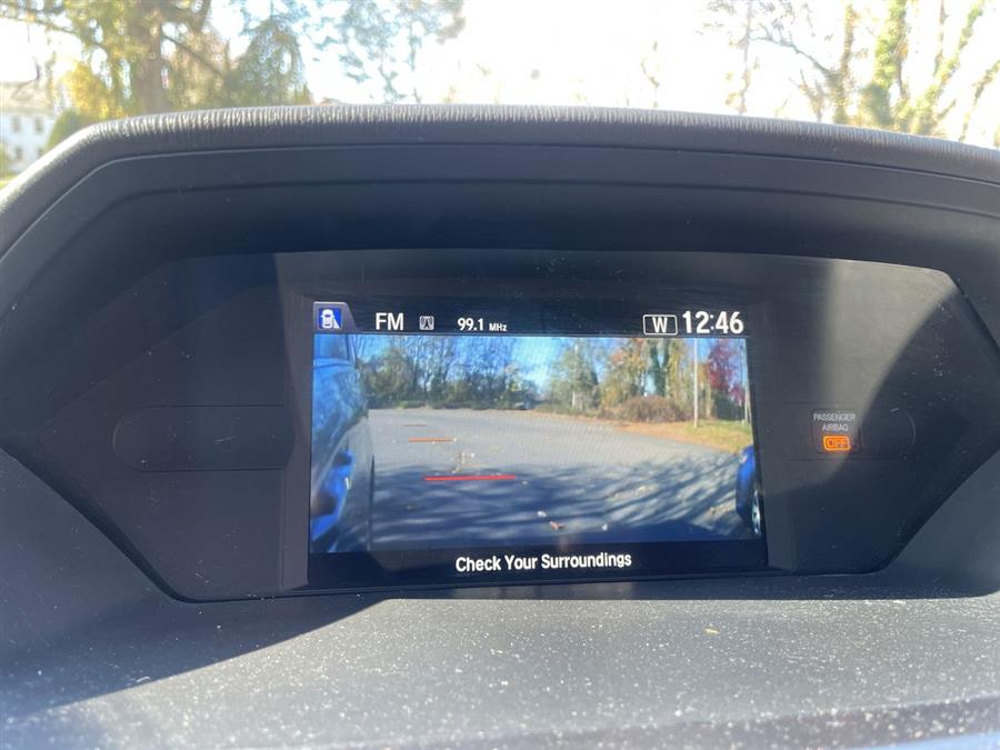 2016 Honda Odyssey 5dr EX-L w/Navi, available for sale in Stratford, Connecticut | Wiz Leasing Inc. Stratford, Connecticut 2016 Honda Odyssey 5dr EX-L w/Navi, available for sale in Stratford, Connecticut | Wiz Leasing Inc. Stratford, Connecticut