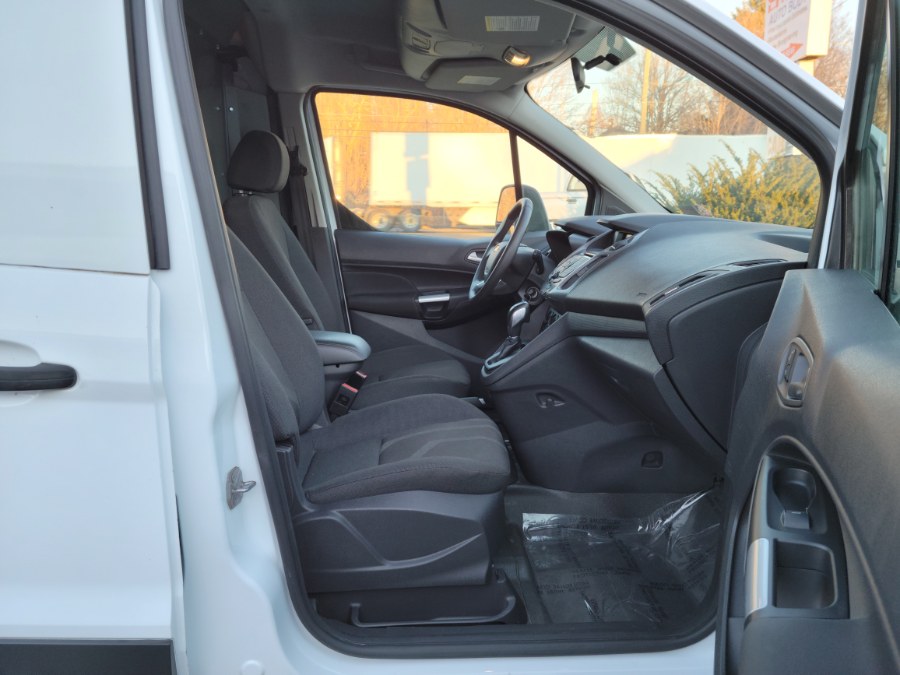 2016 Ford Transit Connect LWB XLT With Roof Rack & Full Shelves, available for sale in East Windsor, Connecticut | Toro Auto. East Windsor, Connecticut 2016 Ford Transit Connect LWB XLT With Roof Rack & Full Shelves, available for sale in East Windsor, Connecticut | Toro Auto. East Windsor, Connecticut