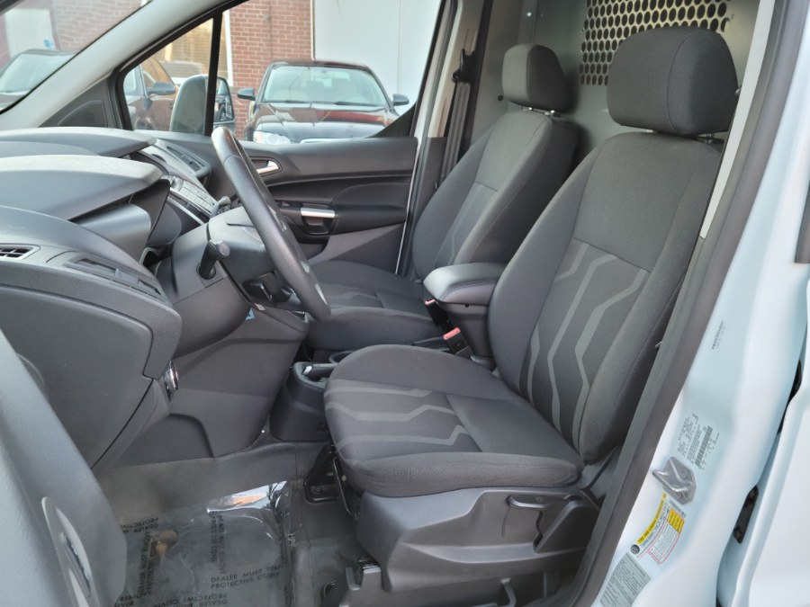 2016 Ford Transit Connect LWB XLT With Roof Rack & Full Shelves, available for sale in East Windsor, Connecticut | Toro Auto. East Windsor, Connecticut 2016 Ford Transit Connect LWB XLT With Roof Rack & Full Shelves, available for sale in East Windsor, Connecticut | Toro Auto. East Windsor, Connecticut