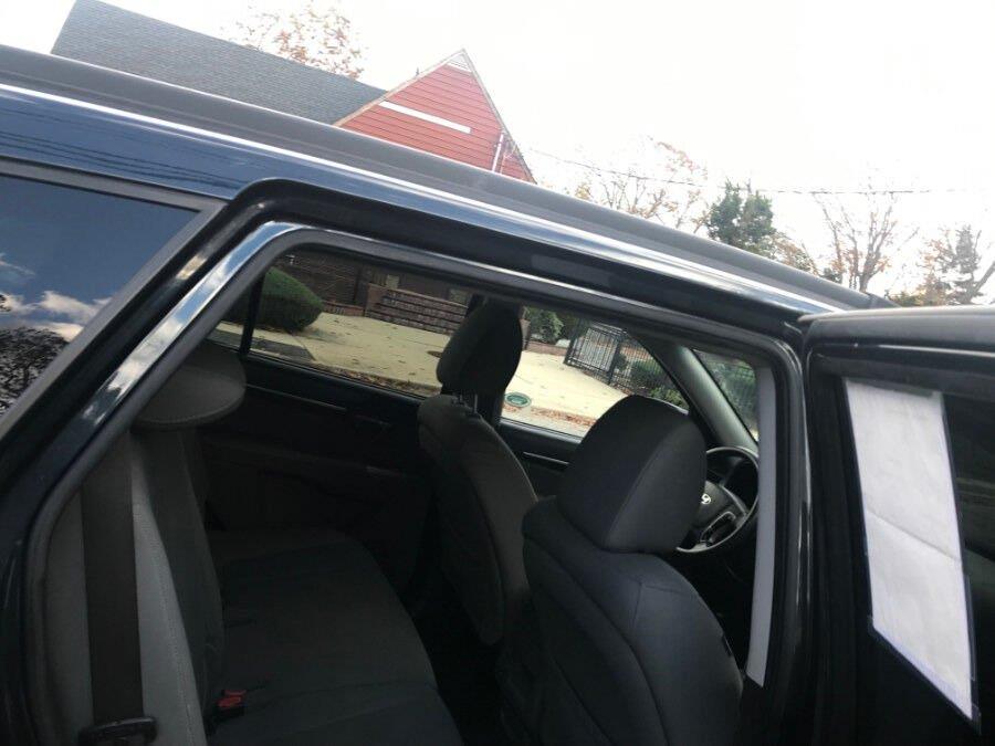 2010 Hyundai Santa Fe GLS 4dr SUV, available for sale in Massapequa, New York | Rite Choice Auto Inc.. Massapequa, New York 2010 Hyundai Santa Fe GLS 4dr SUV, available for sale in Massapequa, New York | Rite Choice Auto Inc.. Massapequa, New York