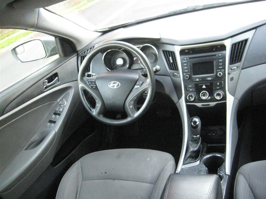 Used Hyundai Sonata GLS 4dr Sedan 2014 | Rite Choice Auto Inc.. Massapequa, New York