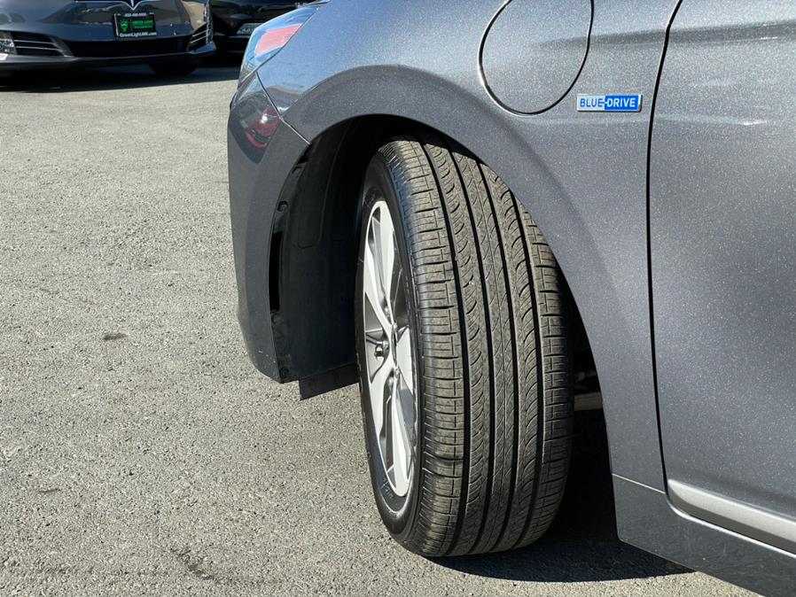 Used Hyundai Ioniq Plug-In Hybrid Limited 2019 | Green Light Auto Wholesale. Daly City, California Used Hyundai Ioniq Plug-In Hybrid Limited 2019 | Green Light Auto Wholesale. Daly City, California