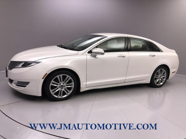 2013 Lincoln Mkz 4dr Sdn FWD, available for sale in Naugatuck, Connecticut | J&M Automotive Sls&Svc LLC. Naugatuck, Connecticut