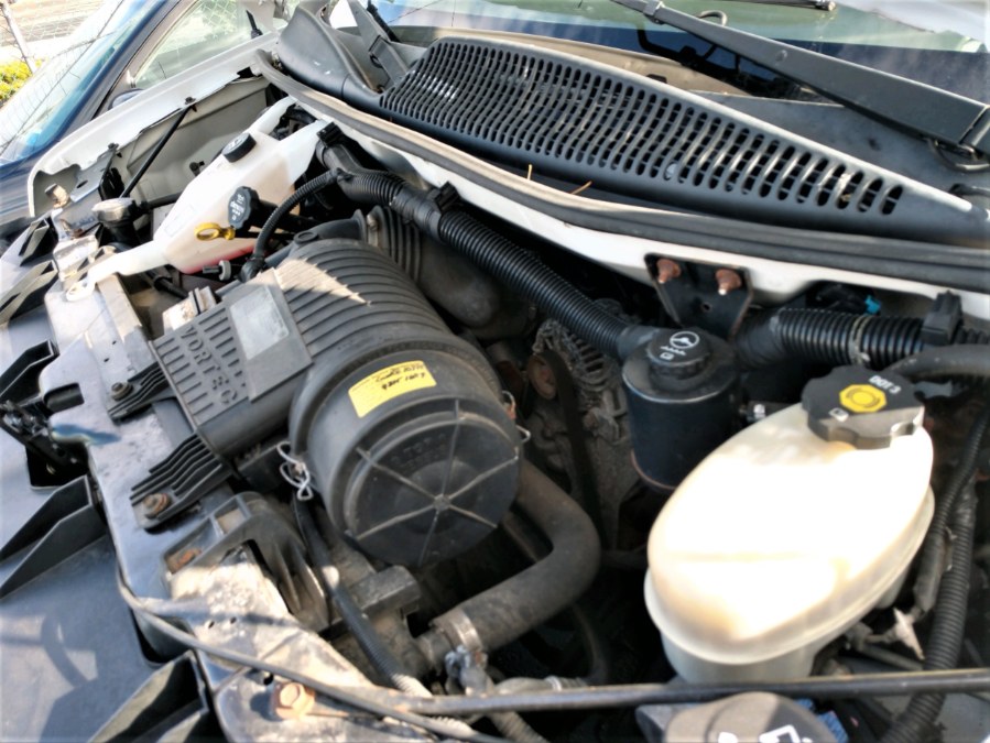 2014 Chevrolet Express Cargo Van RWD 3500 135", available for sale in COPIAGUE, New York | Warwick Auto Sales Inc. COPIAGUE, New York 2014 Chevrolet Express Cargo Van RWD 3500 135", available for sale in COPIAGUE, New York | Warwick Auto Sales Inc. COPIAGUE, New York