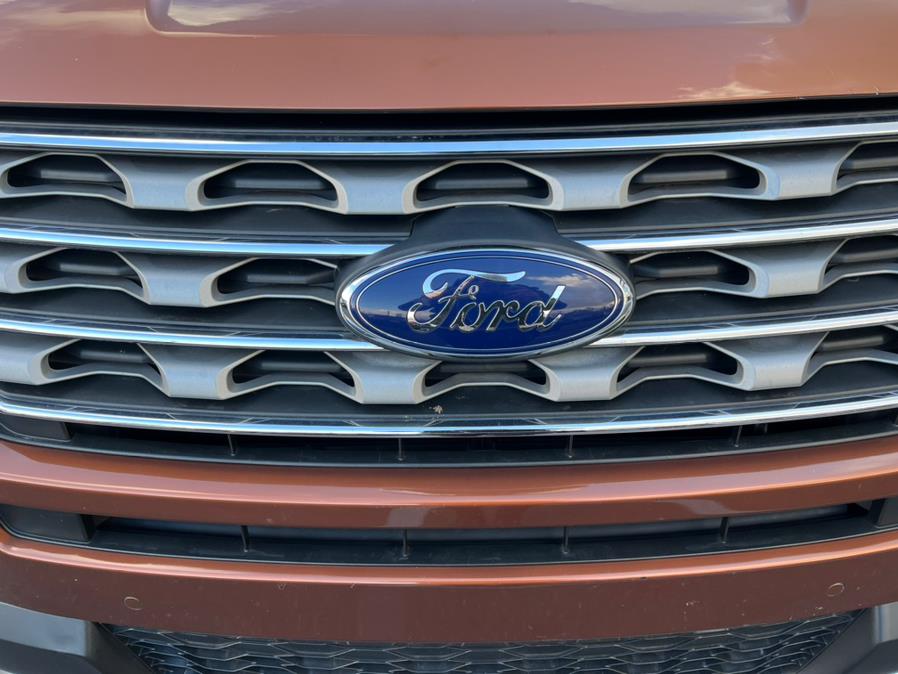 2017 Ford Explorer XLT. CLEAN CARFAX!!!, available for sale in Rosedale, New York | Sunrise Auto Sales. Rosedale, New York 2017 Ford Explorer XLT. CLEAN CARFAX!!!, available for sale in Rosedale, New York | Sunrise Auto Sales. Rosedale, New York