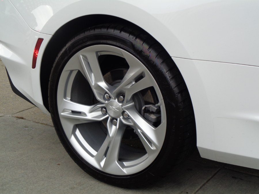 Used Chevrolet Camaro LT1 V8 2020 | Top Speed Motors LLC. Jamaica, New York Used Chevrolet Camaro LT1 V8 2020 | Top Speed Motors LLC. Jamaica, New York