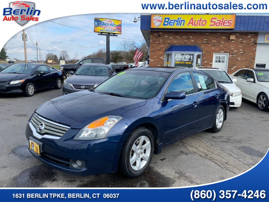 Used Nissan Altima 4dr Sdn I4 CVT 2.5 SL 2009 | Berlin Auto Sales LLC. Berlin, Connecticut