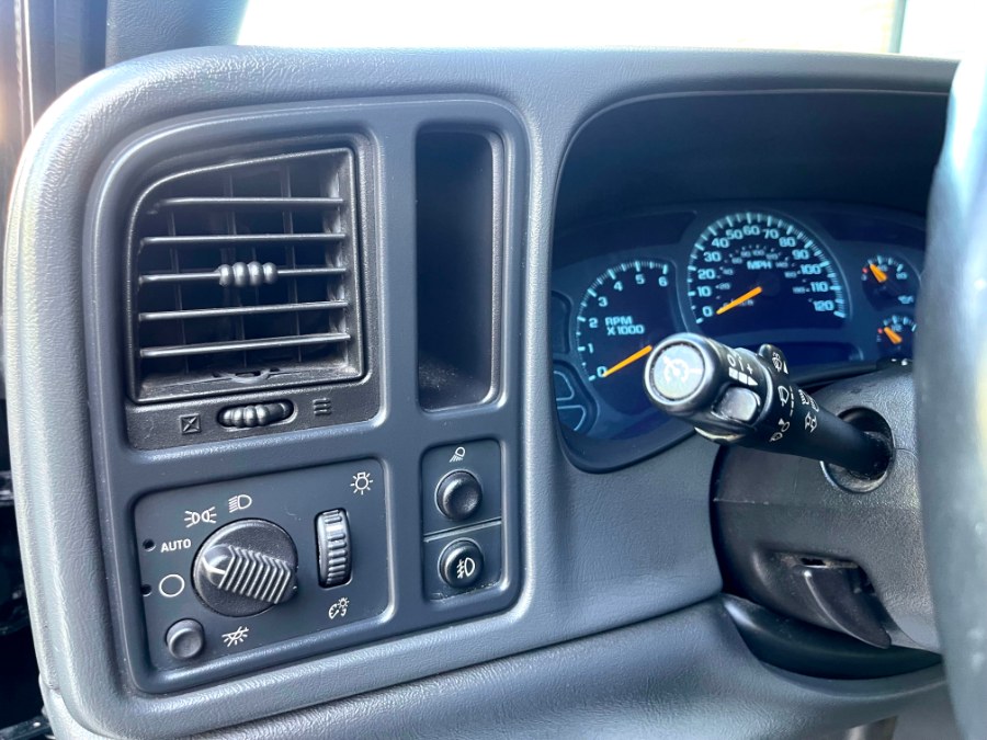 2003 Chevrolet Avalanche 1500 5dr Crew Cab 130" WB, available for sale in Lake Forest, California | Pacific Green Line. Lake Forest, California 2003 Chevrolet Avalanche 1500 5dr Crew Cab 130" WB, available for sale in Lake Forest, California | Pacific Green Line. Lake Forest, California
