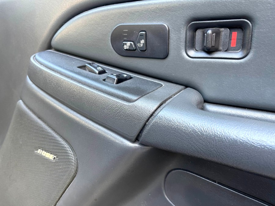 2003 Chevrolet Avalanche 1500 5dr Crew Cab 130" WB, available for sale in Lake Forest, California | Pacific Green Line. Lake Forest, California 2003 Chevrolet Avalanche 1500 5dr Crew Cab 130" WB, available for sale in Lake Forest, California | Pacific Green Line. Lake Forest, California
