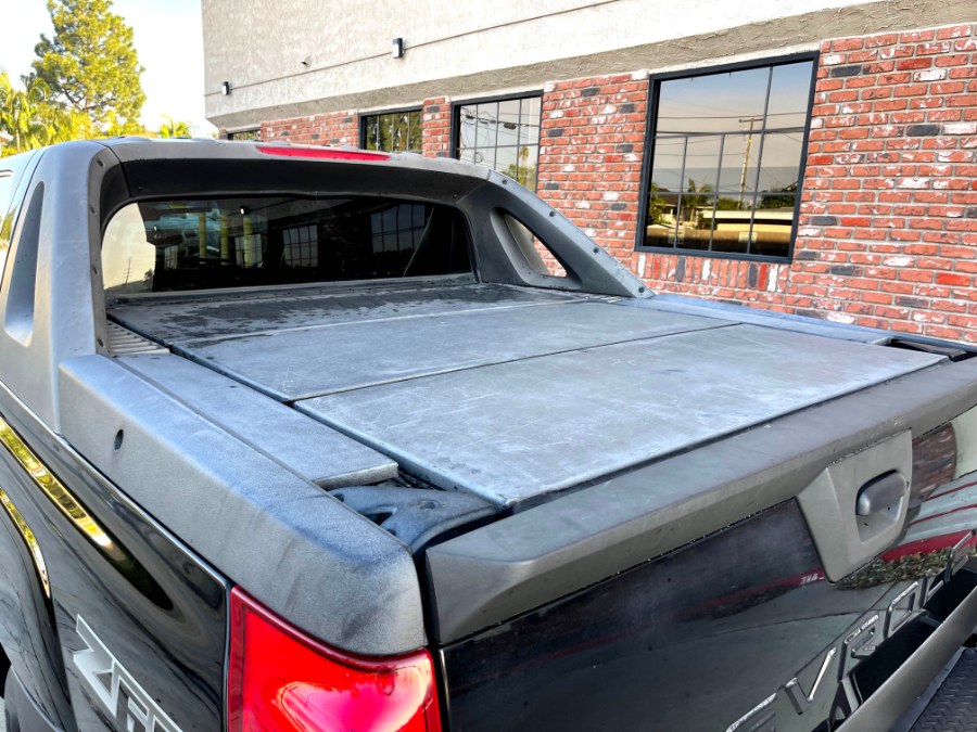 2003 Chevrolet Avalanche 1500 5dr Crew Cab 130" WB, available for sale in Lake Forest, California | Pacific Green Line. Lake Forest, California 2003 Chevrolet Avalanche 1500 5dr Crew Cab 130" WB, available for sale in Lake Forest, California | Pacific Green Line. Lake Forest, California