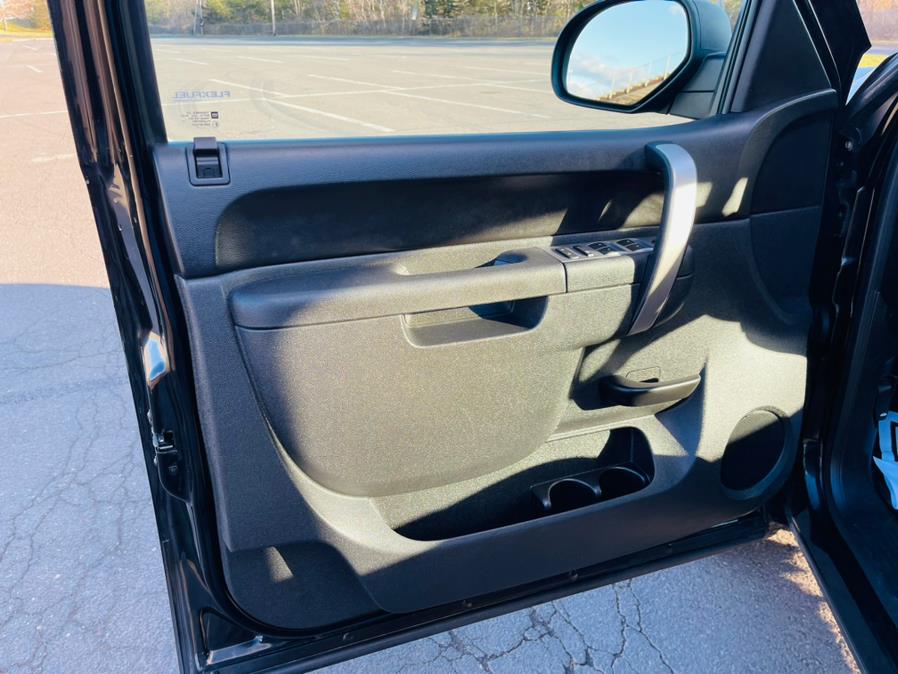 2012 Chevrolet Silverado 1500 4WD Crew Cab 143.5" LT, available for sale in New Britain, Connecticut | Supreme Automotive. New Britain, Connecticut 2012 Chevrolet Silverado 1500 4WD Crew Cab 143.5" LT, available for sale in New Britain, Connecticut | Supreme Automotive. New Britain, Connecticut