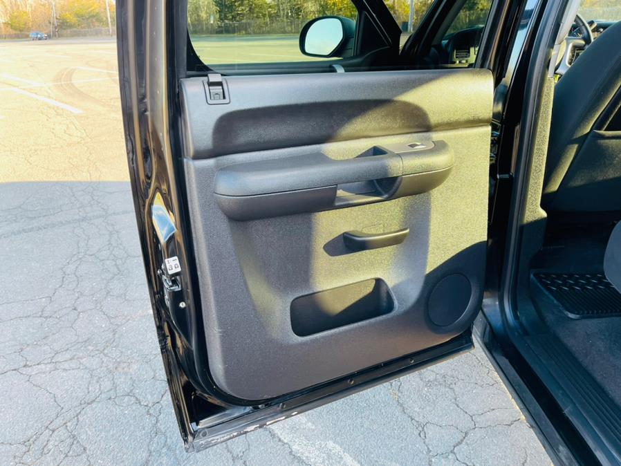 2012 Chevrolet Silverado 1500 4WD Crew Cab 143.5" LT, available for sale in New Britain, Connecticut | Supreme Automotive. New Britain, Connecticut 2012 Chevrolet Silverado 1500 4WD Crew Cab 143.5" LT, available for sale in New Britain, Connecticut | Supreme Automotive. New Britain, Connecticut