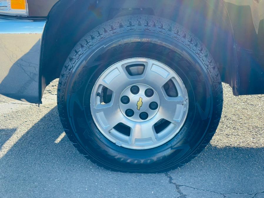 2012 Chevrolet Silverado 1500 4WD Crew Cab 143.5" LT, available for sale in New Britain, Connecticut | Supreme Automotive. New Britain, Connecticut 2012 Chevrolet Silverado 1500 4WD Crew Cab 143.5" LT, available for sale in New Britain, Connecticut | Supreme Automotive. New Britain, Connecticut