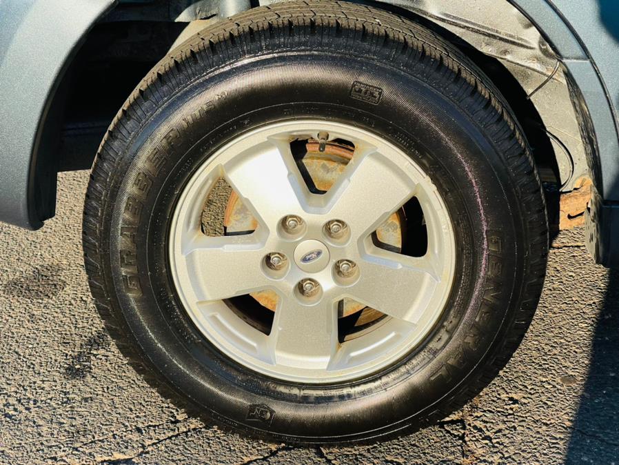 2010 Ford Escape 4WD 4dr XLS, available for sale in New Britain, Connecticut | Supreme Automotive. New Britain, Connecticut 2010 Ford Escape 4WD 4dr XLS, available for sale in New Britain, Connecticut | Supreme Automotive. New Britain, Connecticut
