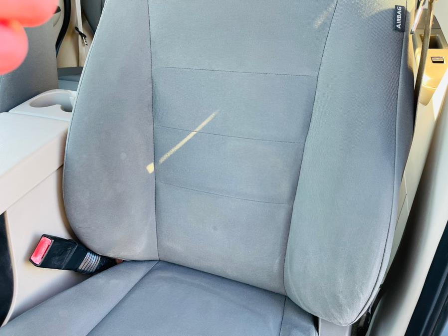 2010 Ford Escape 4WD 4dr XLS, available for sale in New Britain, Connecticut | Supreme Automotive. New Britain, Connecticut 2010 Ford Escape 4WD 4dr XLS, available for sale in New Britain, Connecticut | Supreme Automotive. New Britain, Connecticut