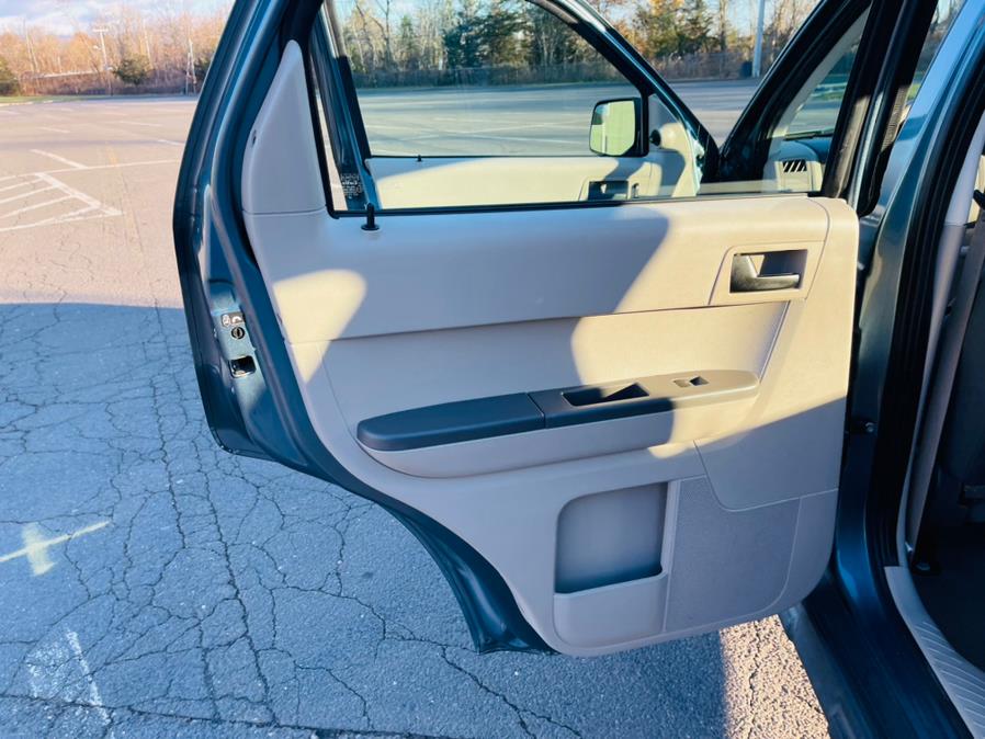 2010 Ford Escape 4WD 4dr XLS, available for sale in New Britain, Connecticut | Supreme Automotive. New Britain, Connecticut 2010 Ford Escape 4WD 4dr XLS, available for sale in New Britain, Connecticut | Supreme Automotive. New Britain, Connecticut