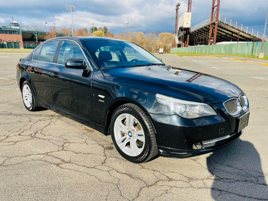 Used BMW 5 Series 4dr Sdn 528i xDrive AWD 2009 | Supreme Automotive. New Britain, Connecticut