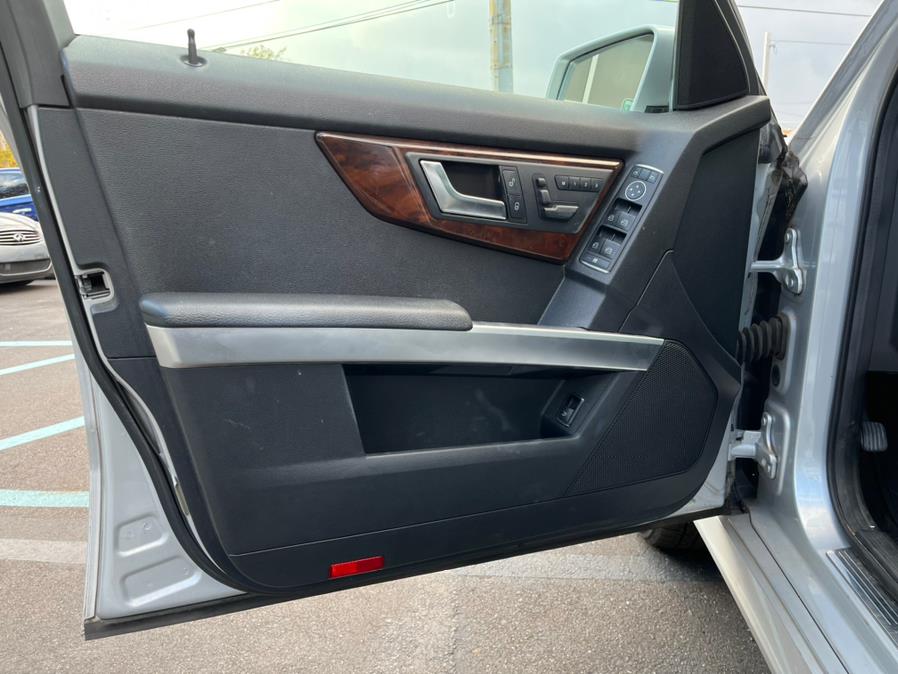 Used Mercedes-Benz GLK-Class 4MATIC 4dr GLK350 2012 | Sunrise of Elmont. Elmont, New York Used Mercedes-Benz GLK-Class 4MATIC 4dr GLK350 2012 | Sunrise of Elmont. Elmont, New York