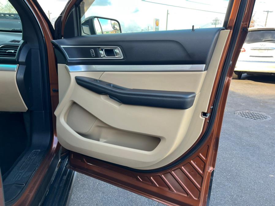 2017 Ford Explorer XLT. CLEAN CARFAX!!!, available for sale in Elmont, New York | Sunrise of Elmont. Elmont, New York 2017 Ford Explorer XLT. CLEAN CARFAX!!!, available for sale in Elmont, New York | Sunrise of Elmont. Elmont, New York