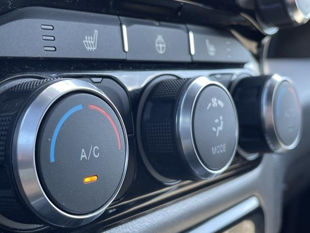 Used Ram 1500 Big Horn/Lone Star 2020 | Blasius Federal Road. Brookfield, Connecticut Used Ram 1500 Big Horn/Lone Star 2020 | Blasius Federal Road. Brookfield, Connecticut