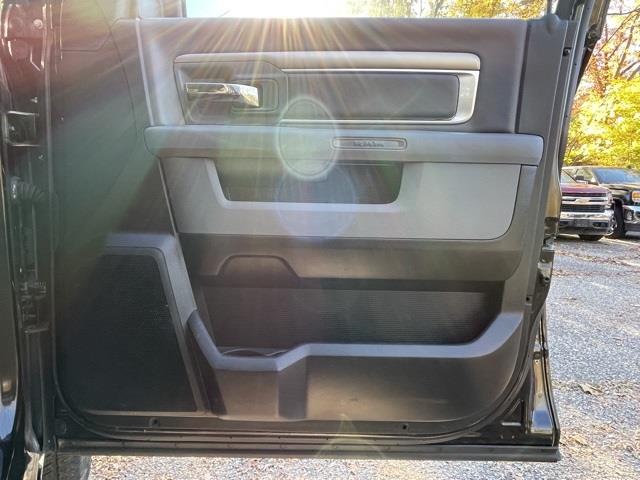 Used Ram 1500 Big Horn 2018 | Blasius Federal Road. Brookfield, Connecticut Used Ram 1500 Big Horn 2018 | Blasius Federal Road. Brookfield, Connecticut