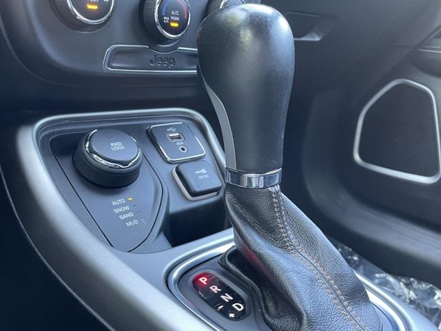 Used Jeep Compass Latitude 2018 | Blasius Federal Road. Brookfield, Connecticut Used Jeep Compass Latitude 2018 | Blasius Federal Road. Brookfield, Connecticut